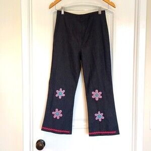 MARIO & GENA FLOWER PANTS  EMBROIDERED RICK RACK TRIM CROP BELL BOTTOMS Vintage